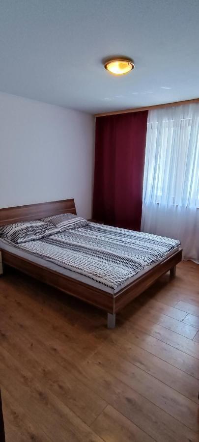 Galesic Apartments & Rooms Korenica Kültér fotó